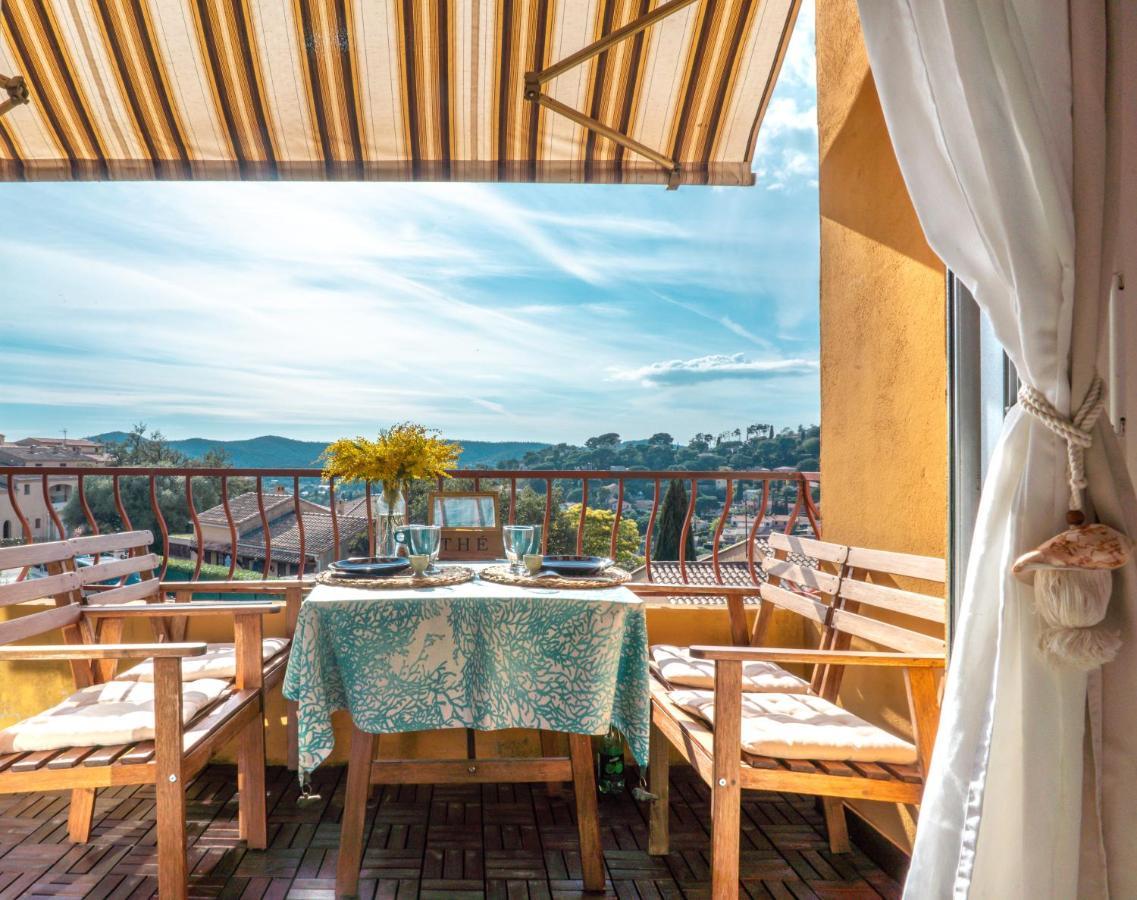 L'Odyssee Provencale, Un Duplex De Charme De 2 Chambres Au Pied Du Village Medieval De Bormes-Les-Mimosas, Offrant Des Prestations Haut De Gamme Et Une Superbe Vue Sur Le Massif Des Maures 外观 照片