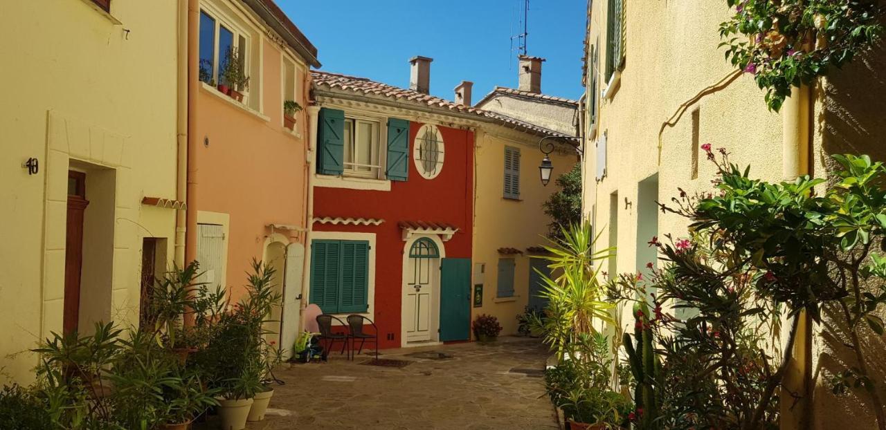 L'Odyssee Provencale, Un Duplex De Charme De 2 Chambres Au Pied Du Village Medieval De Bormes-Les-Mimosas, Offrant Des Prestations Haut De Gamme Et Une Superbe Vue Sur Le Massif Des Maures 外观 照片